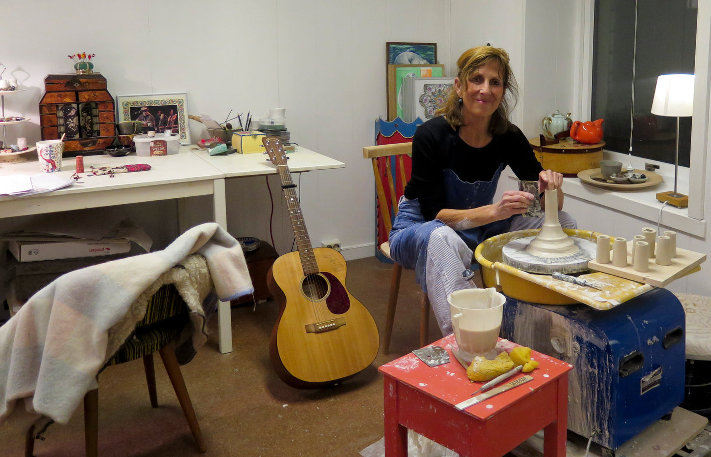 6-Week Advanced Pottery wheel class: Altered Forms, Big Vases & Teapots